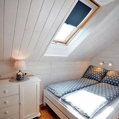 Gemuetliches Ferienhaus Mit Klima In Grzybowo Mit Garten, Terrasse, Grill Grzybowo